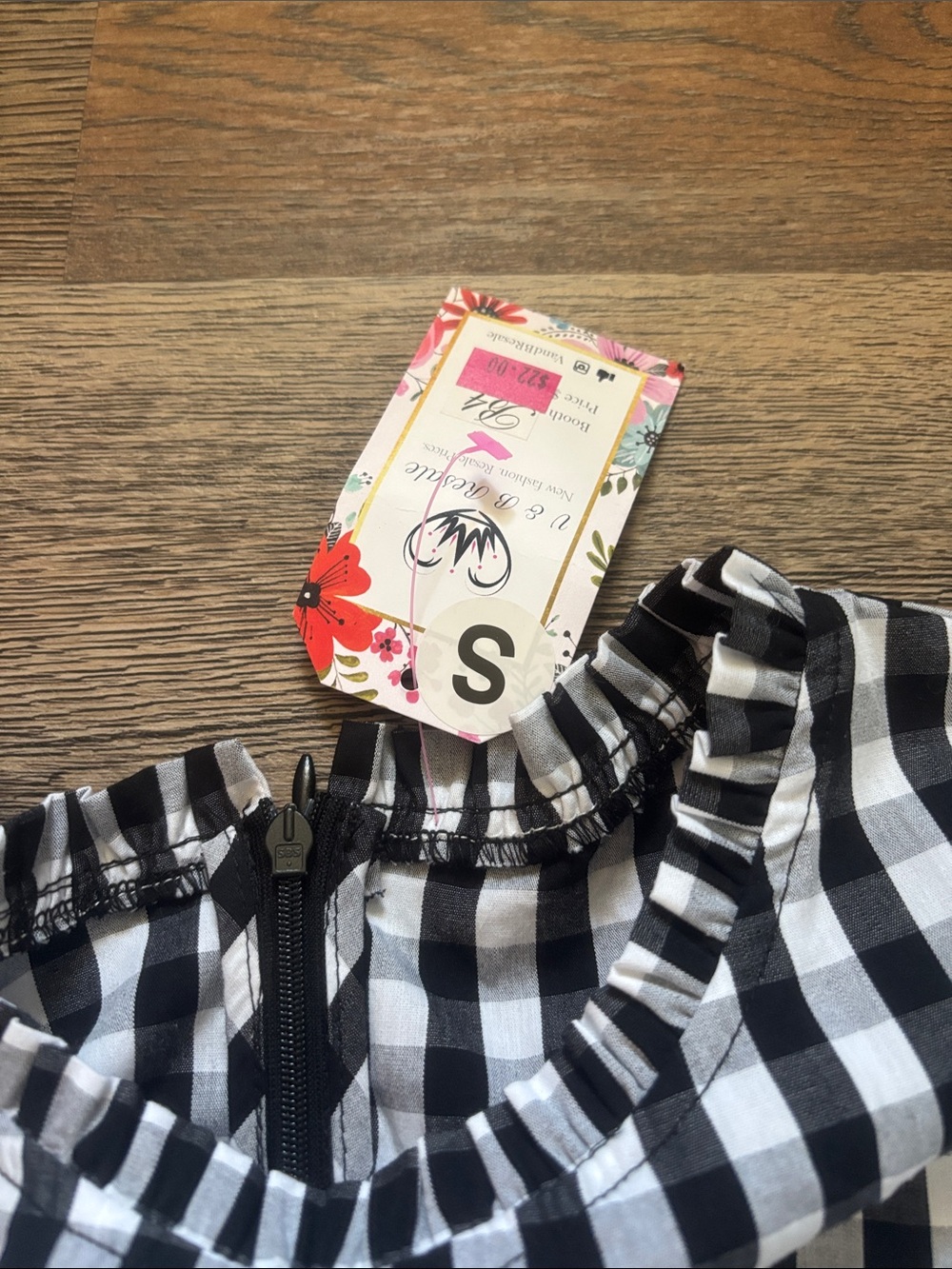 Source Unknown Black and White Gingham Ruffle Sleeve Blouse - Picture 3 of 5